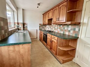 Kitchen- click for photo gallery